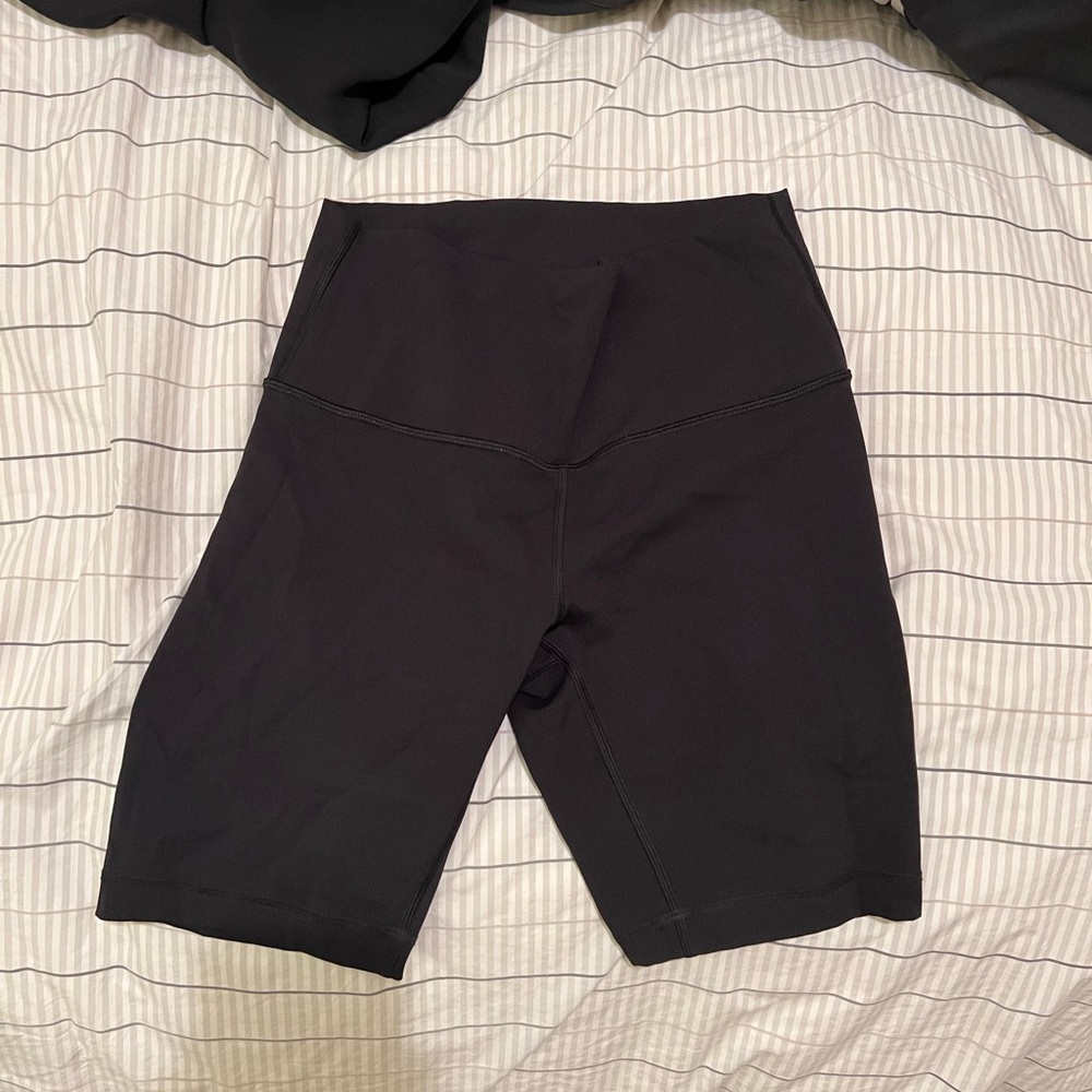 lululemon bike shorts